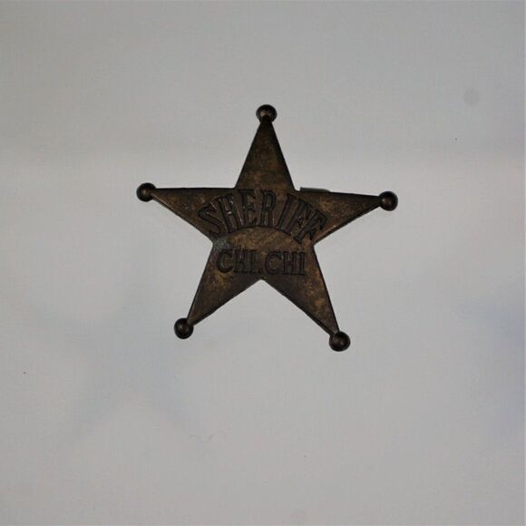 Sheriff Chi Chi Kids Tin Badge Pin Vintage Toy - Picture 1 of 3